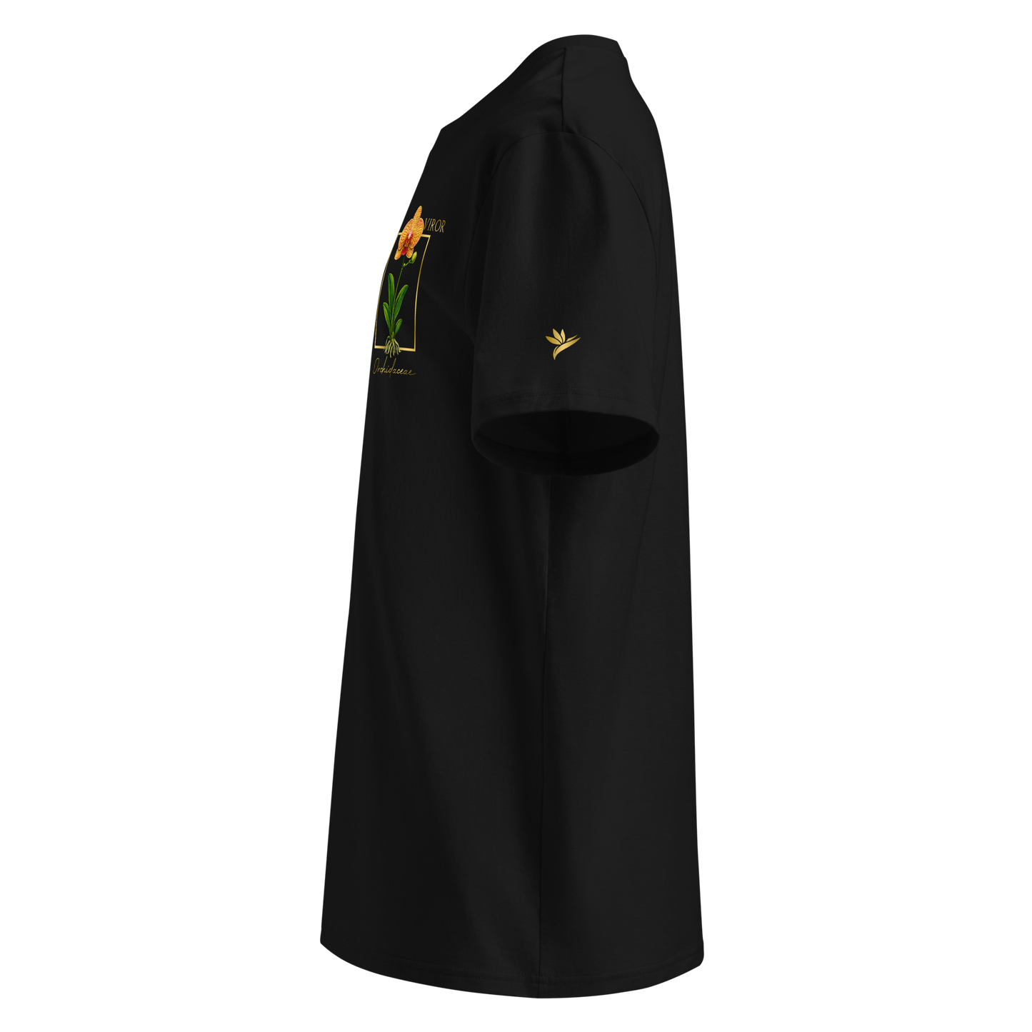 T-shirt noir en coton biologique avec un imprimé "pocket print" représentant une orchidée Orchidaceae détaillée dans un cadre doré avec le logo VIROR.